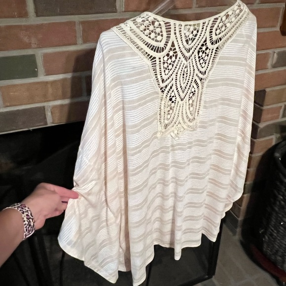 SOLD!!  2X Forever 21 Boho Romantic Crochet Embroidery Batwing - Picture 11 of 11